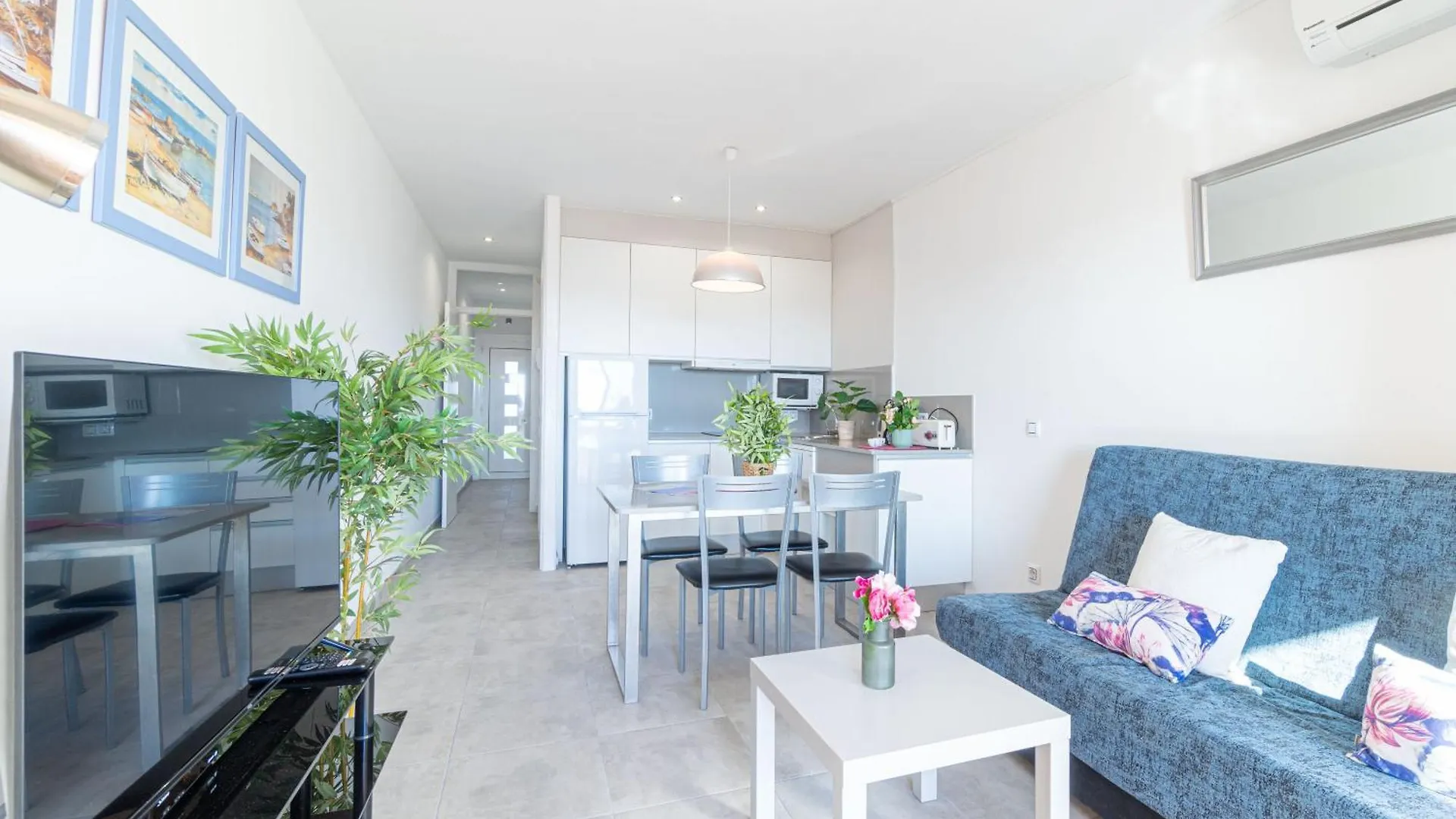 Apart-Rent Apartment Bahia 0017 엠푸리아브라바
